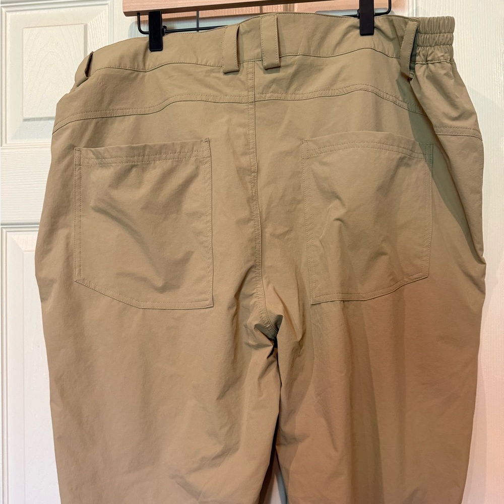 NWT FREE SOLDIER Men’s Tactical Cargo Hiking Waterproof Pants Size 42W/32L - Picture 6 of 16
